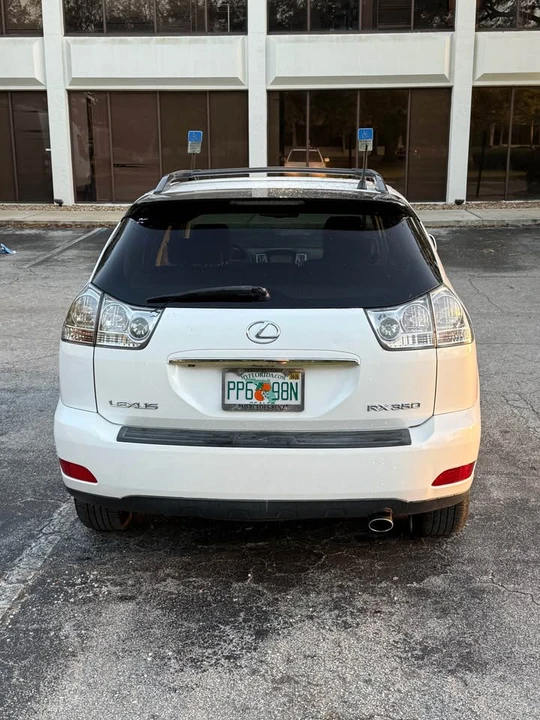 2009 Lexus RX 2nd Gen - Image 3 of 12