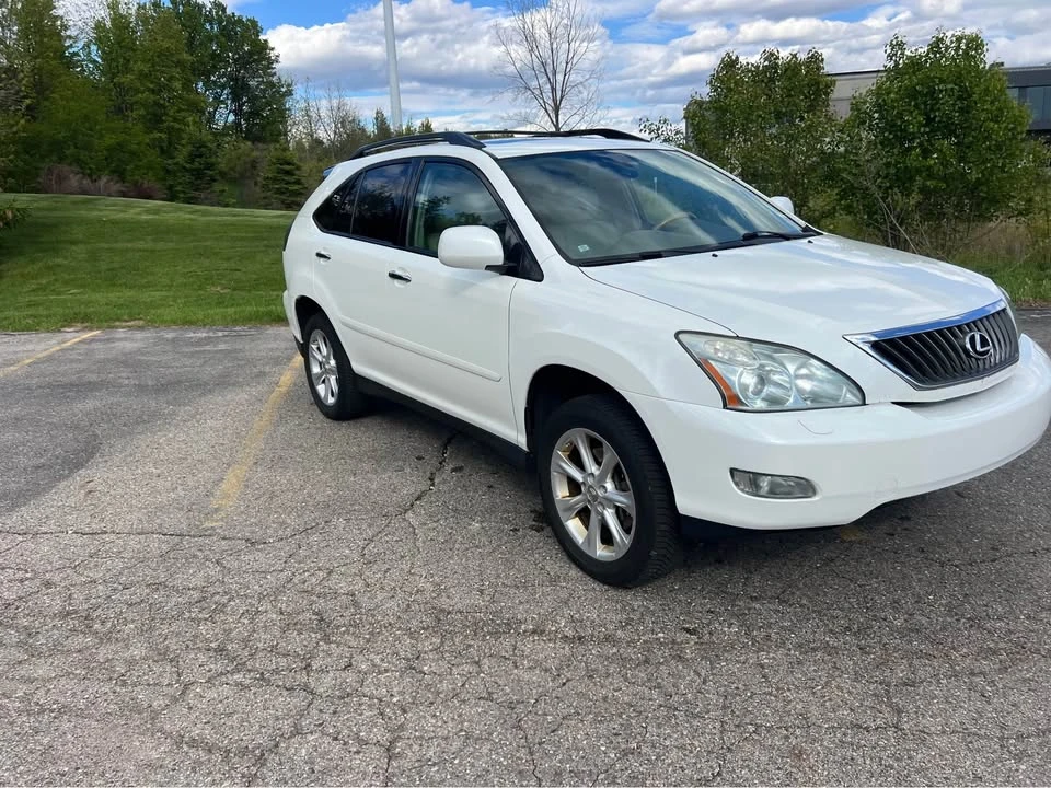 2009 Lexus RX 2nd Gen - Image 3 of 10