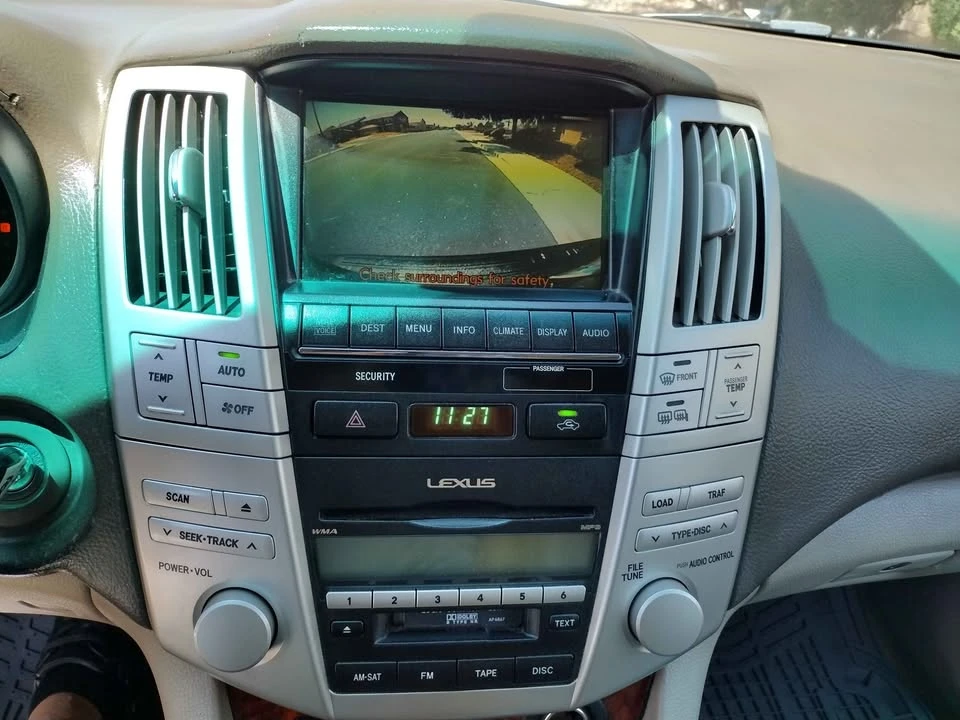 2009 Lexus RX 2nd Gen - Image 9 of 12