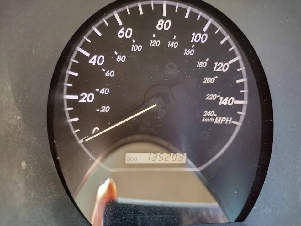 2009 Lexus RX 2nd Gen - Image 11 of 12