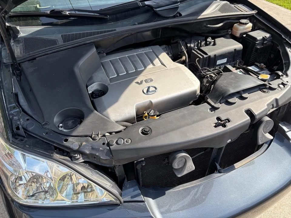 2009 Lexus RX 2nd Gen - Image 10 of 14