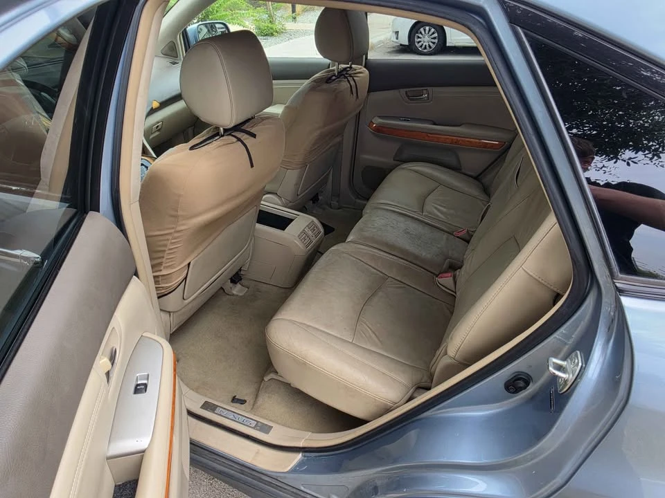 2009 Lexus RX 2nd Gen - Image 7 of 11
