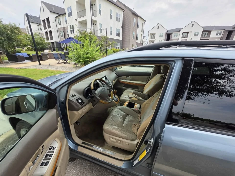 2009 Lexus RX 2nd Gen - Image 6 of 11