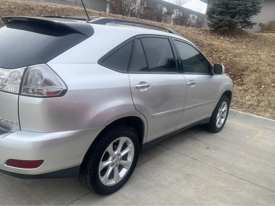 2009 Lexus RX 2nd Gen - Image 6 of 9