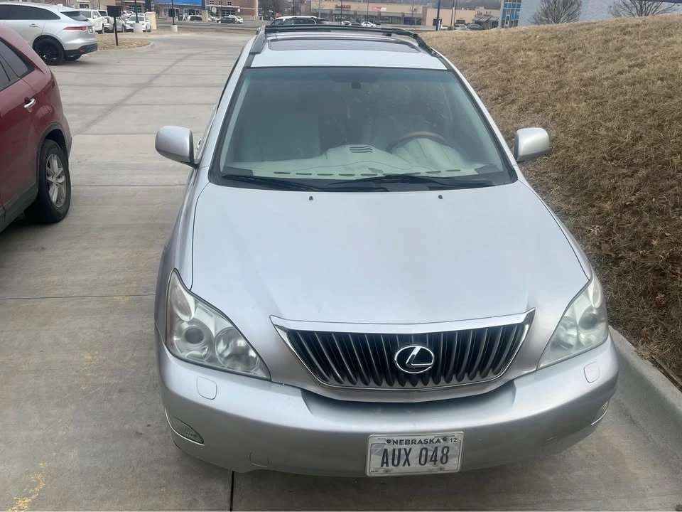 2009 Lexus RX 2nd Gen - Image 2 of 9
