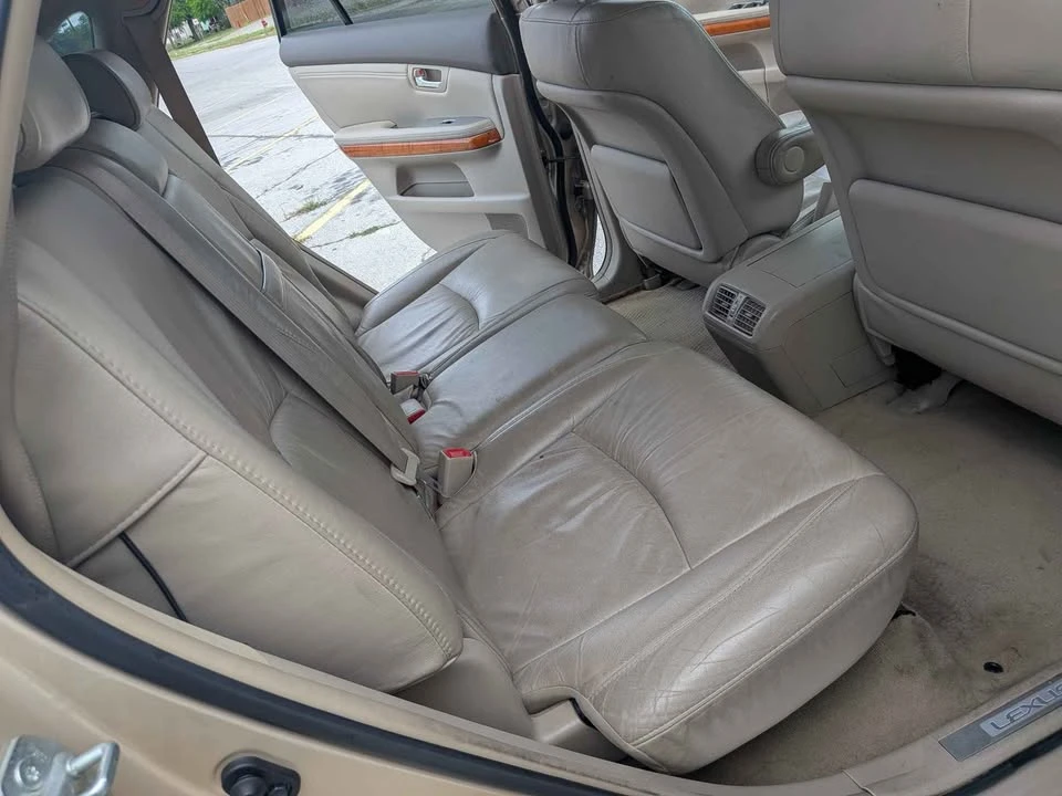 2009 Lexus RX 2nd Gen - Image 17 of 19