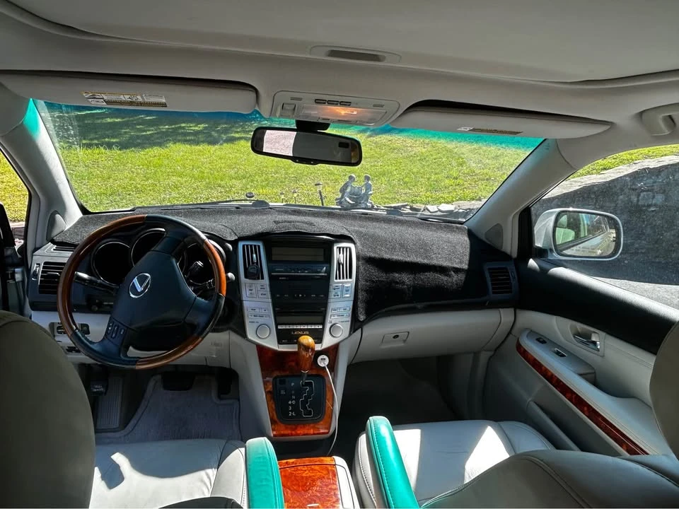 2009 Lexus RX 2nd Gen - Image 7 of 10