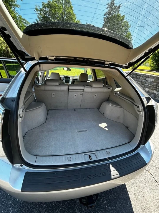 2009 Lexus RX 2nd Gen - Image 5 of 10