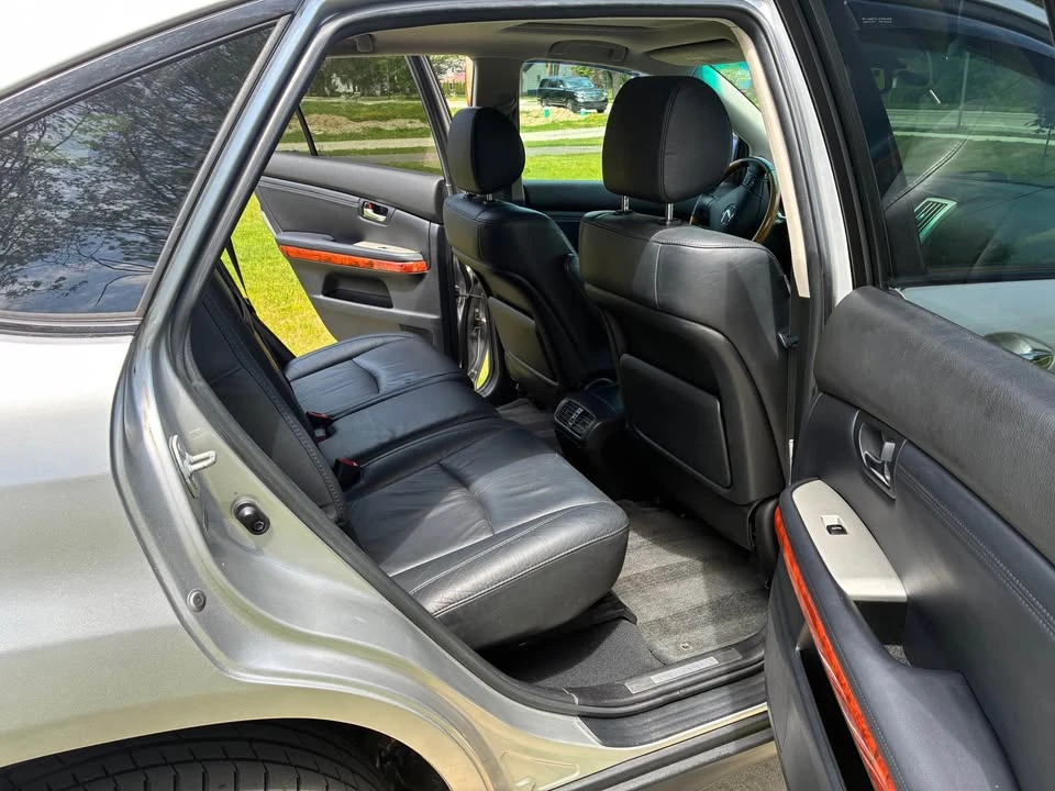 2009 Lexus RX 2nd Gen - Image 8 of 15