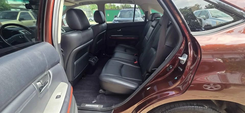 2009 Lexus RX 2nd Gen - Image 9 of 16