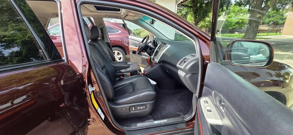 2009 Lexus RX 2nd Gen - Image 12 of 16
