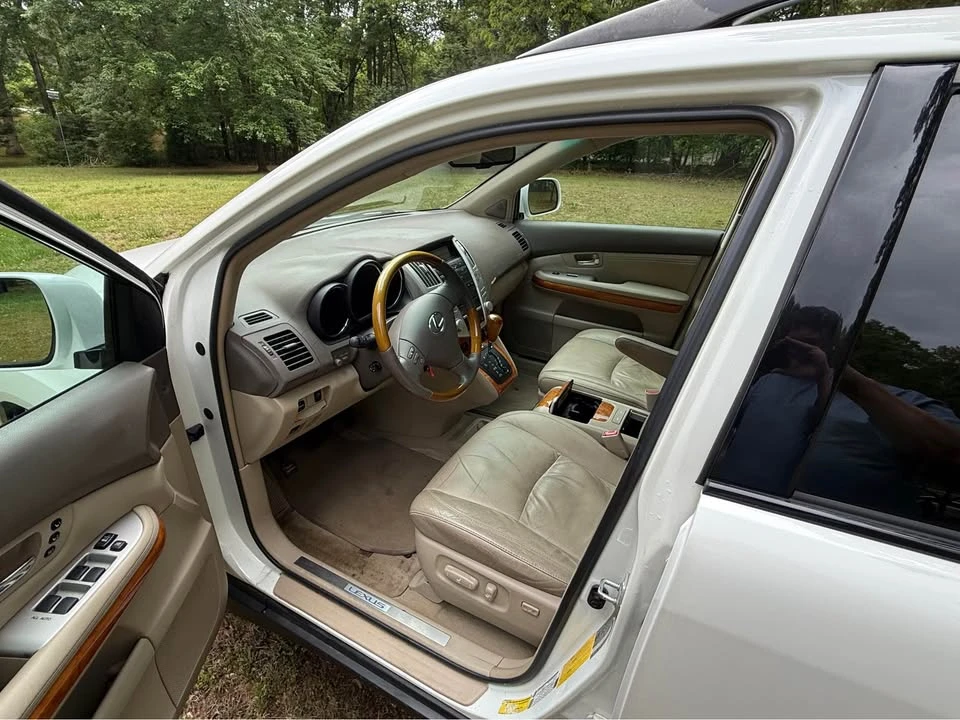 2009 Lexus RX 2nd Gen - Image 7 of 20