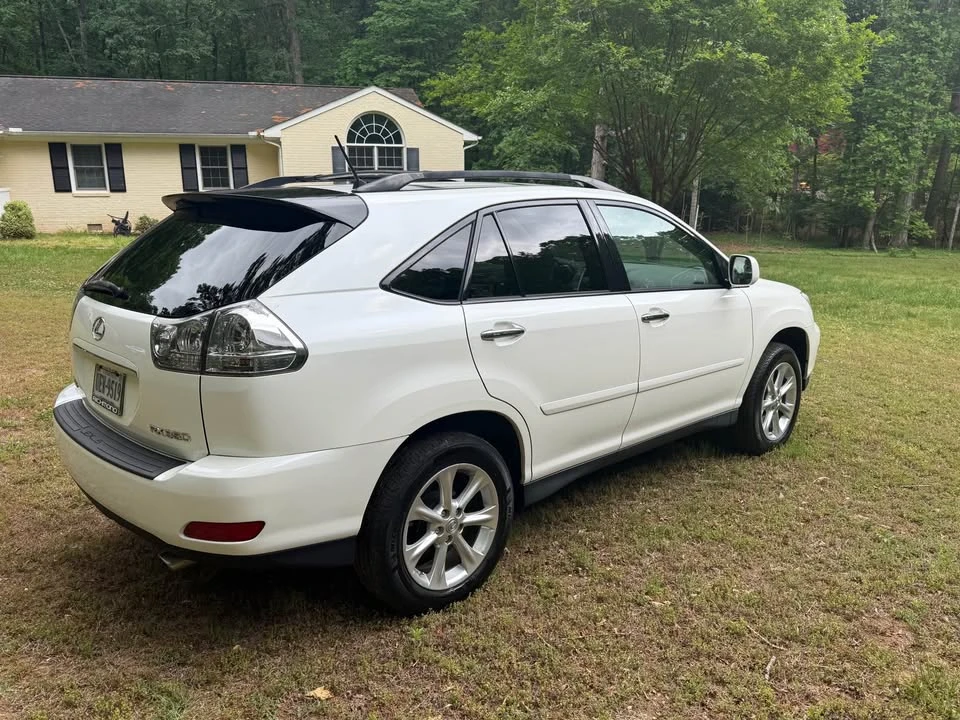 2009 Lexus RX 2nd Gen - Image 2 of 20