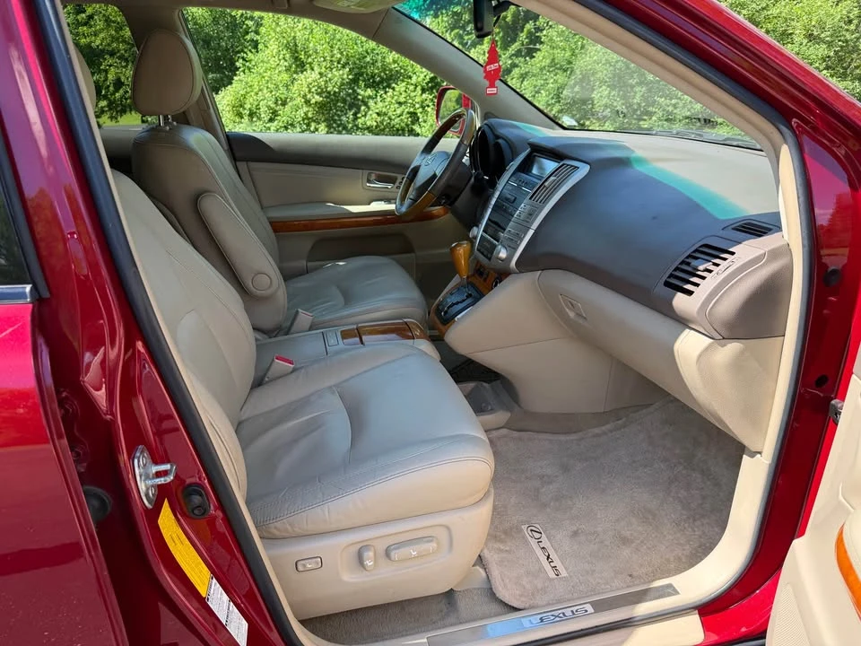 2009 Lexus RX 2nd Gen - Image 15 of 20