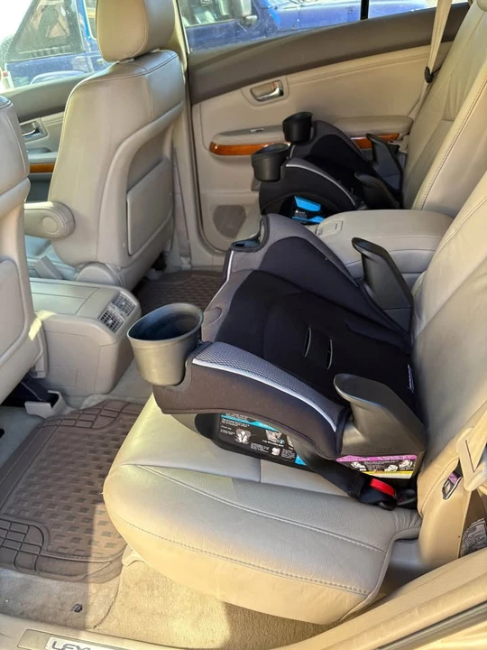 2009 Lexus RX 3rd Gen - Image 7 of 7