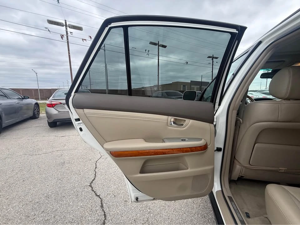 2009 Lexus RX 2nd Gen - Image 6 of 20