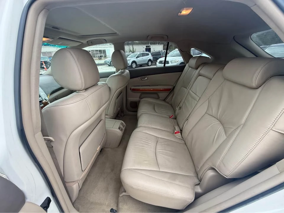 2009 Lexus RX 2nd Gen - Image 11 of 20