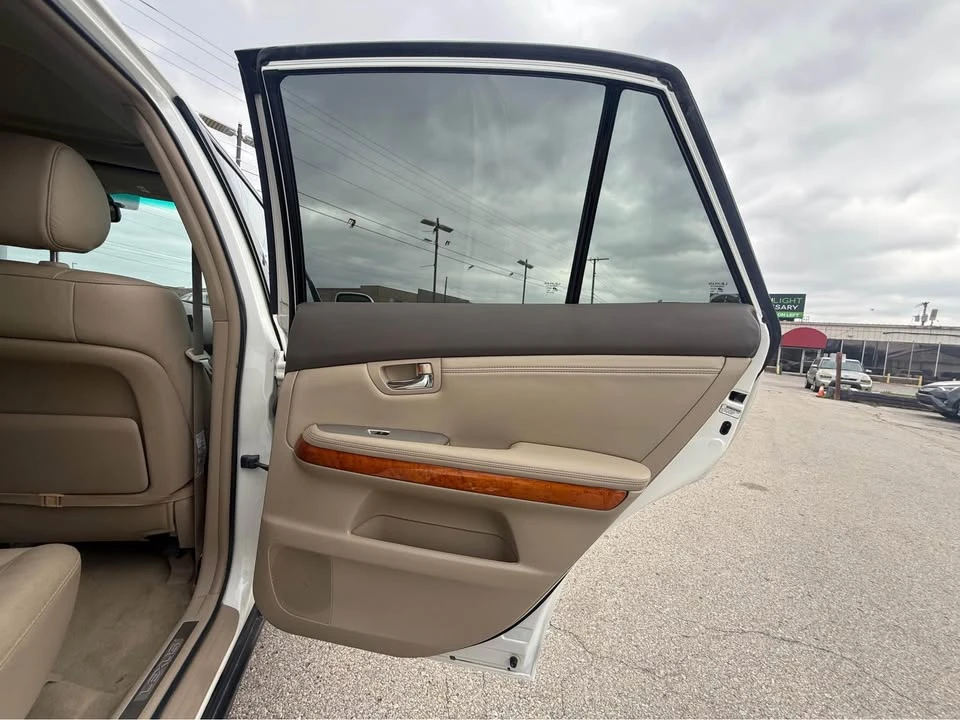 2009 Lexus RX 2nd Gen - Image 7 of 20
