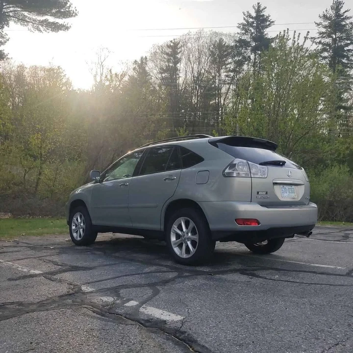 2009 Lexus RX 2nd Gen - Image 4 of 10
