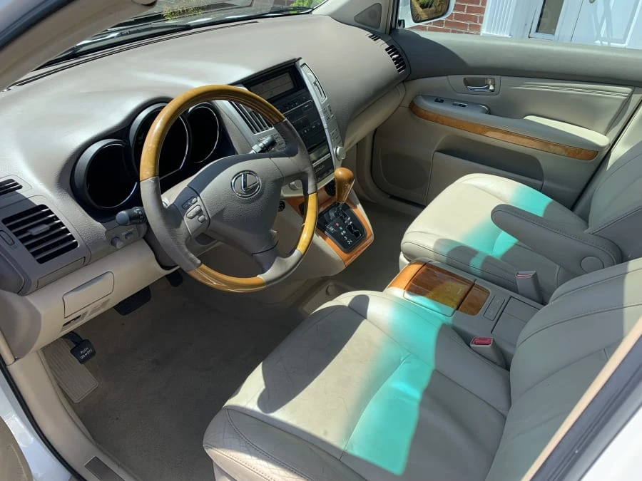 2009 Lexus RX 2nd Gen - Image 4 of 9