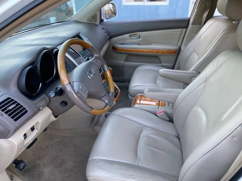 2009 Lexus RX 3rd Gen - Image 10 of 12
