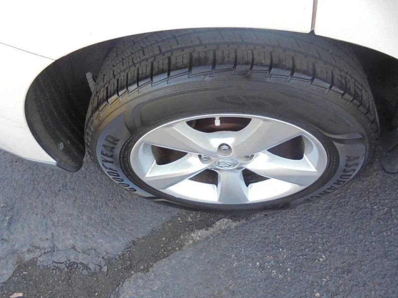 2009 Lexus RX 3rd Gen - Image 10 of 12