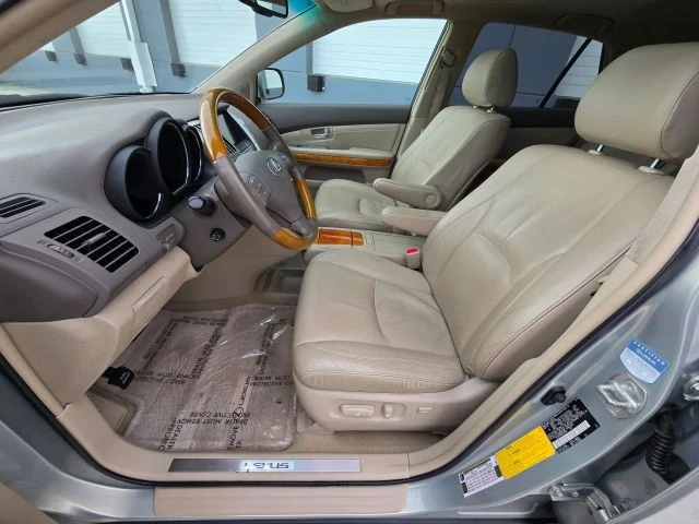 2009 Lexus RX 2nd Gen - Image 12 of 21