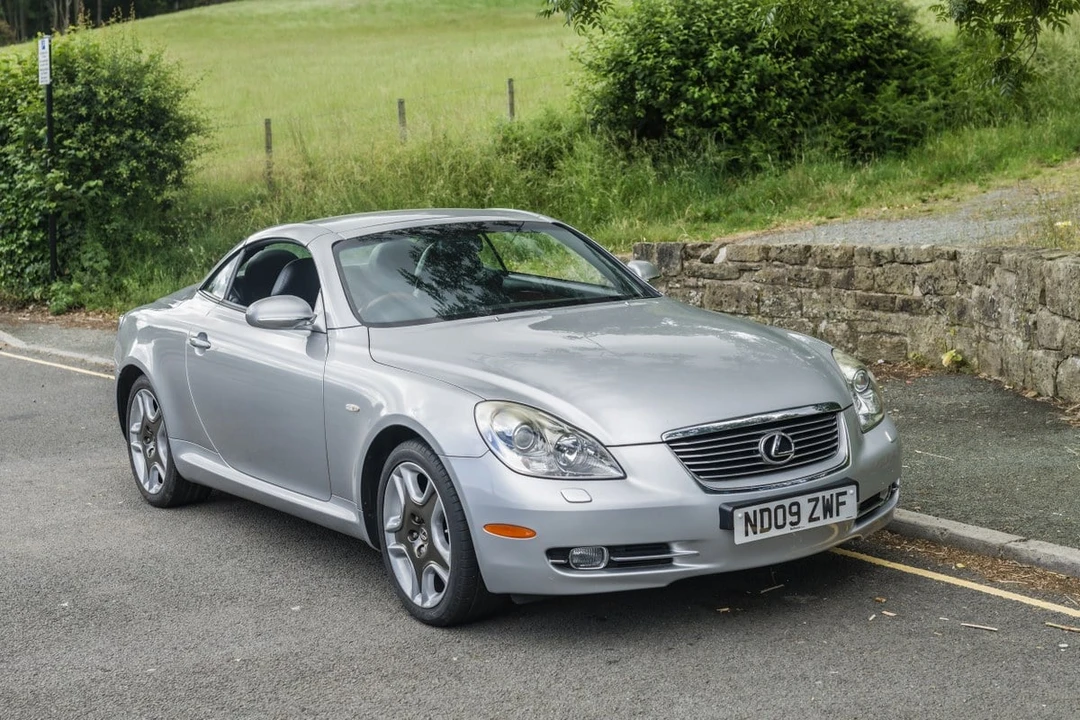 2009 Lexus SC430 - Image 25 of 30