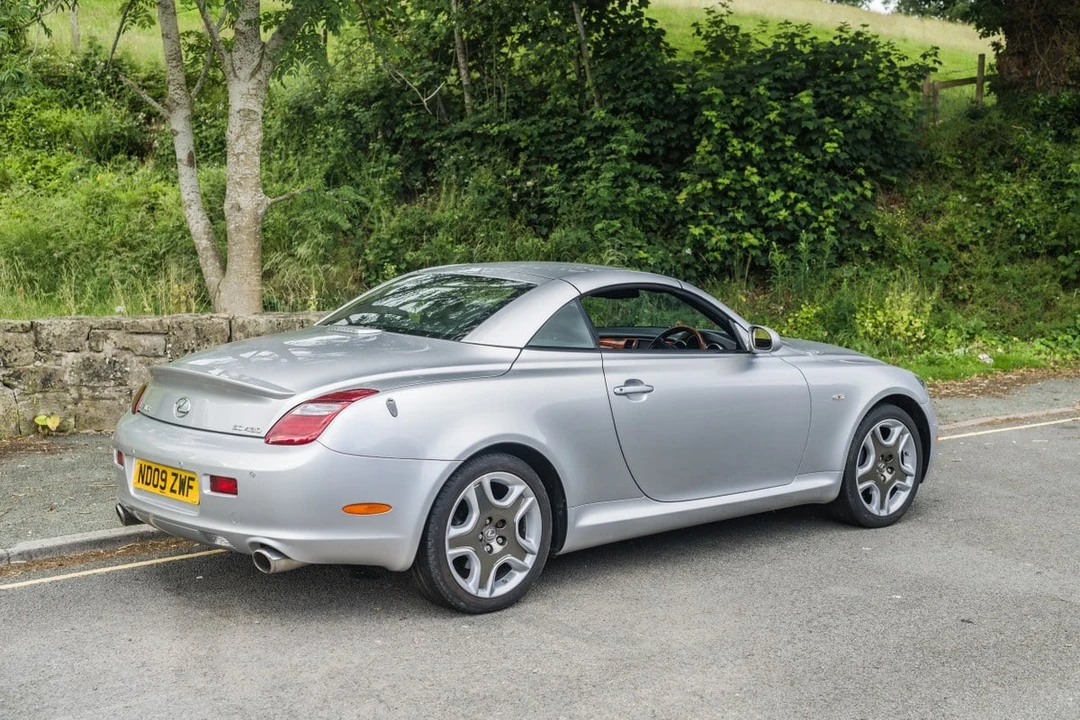 2009 Lexus SC430 - Image 28 of 30