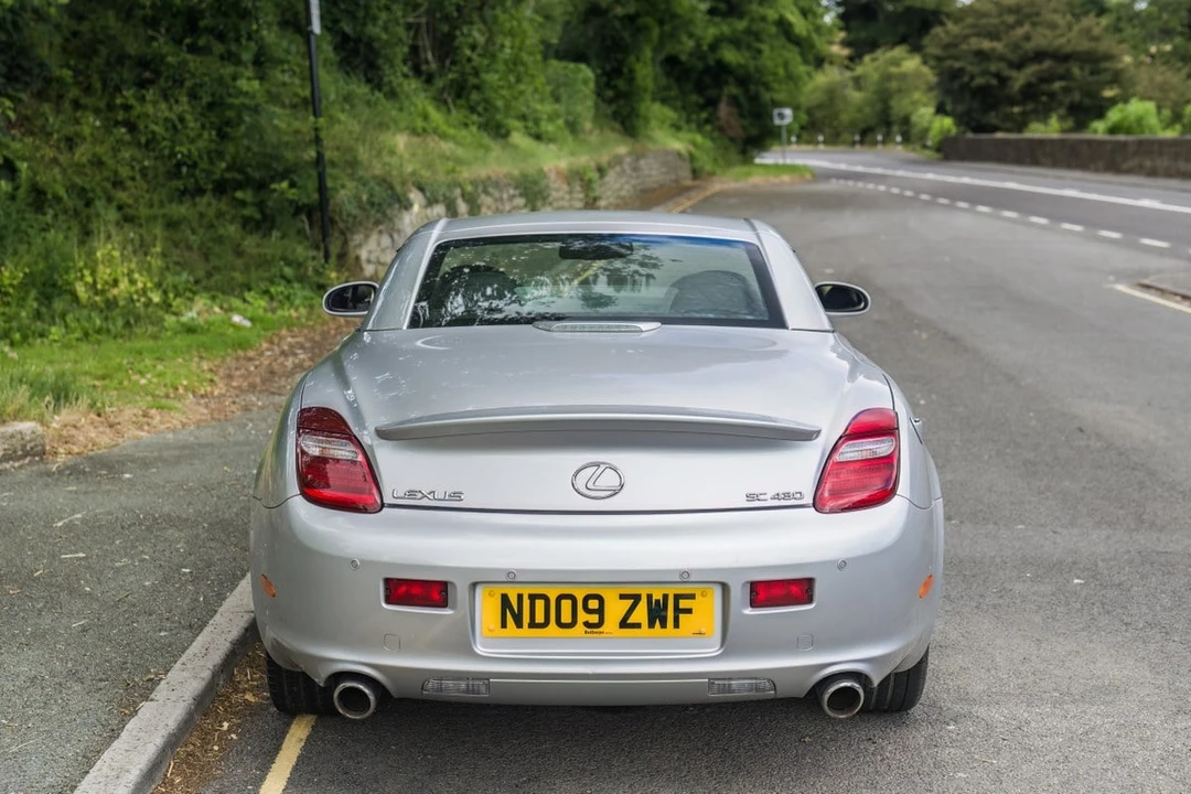 2009 Lexus SC430 - Image 29 of 30
