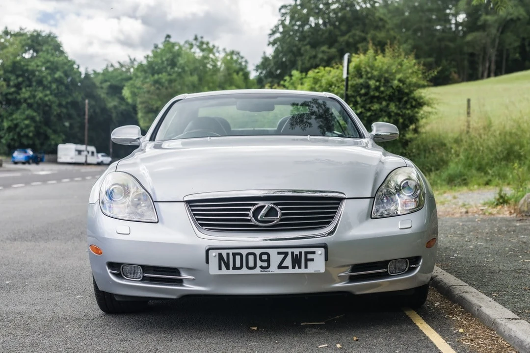 2009 Lexus SC430 - Image 24 of 30