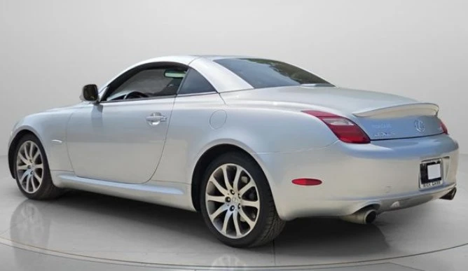 2009 Lexus SC430 - Image 6 of 12