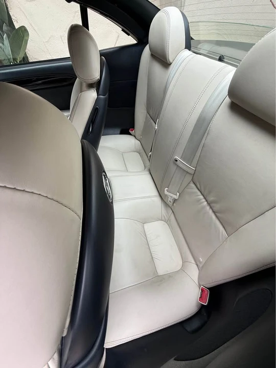 2009 Lexus SC430 - Image 5 of 6