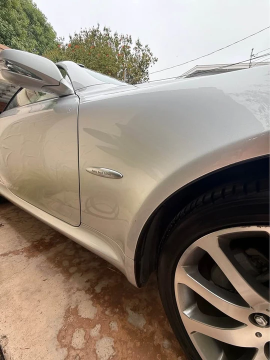 2009 Lexus SC430 - Image 3 of 6