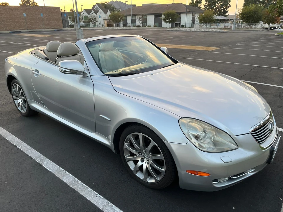 2009 Lexus SC430 - Image 11 of 31