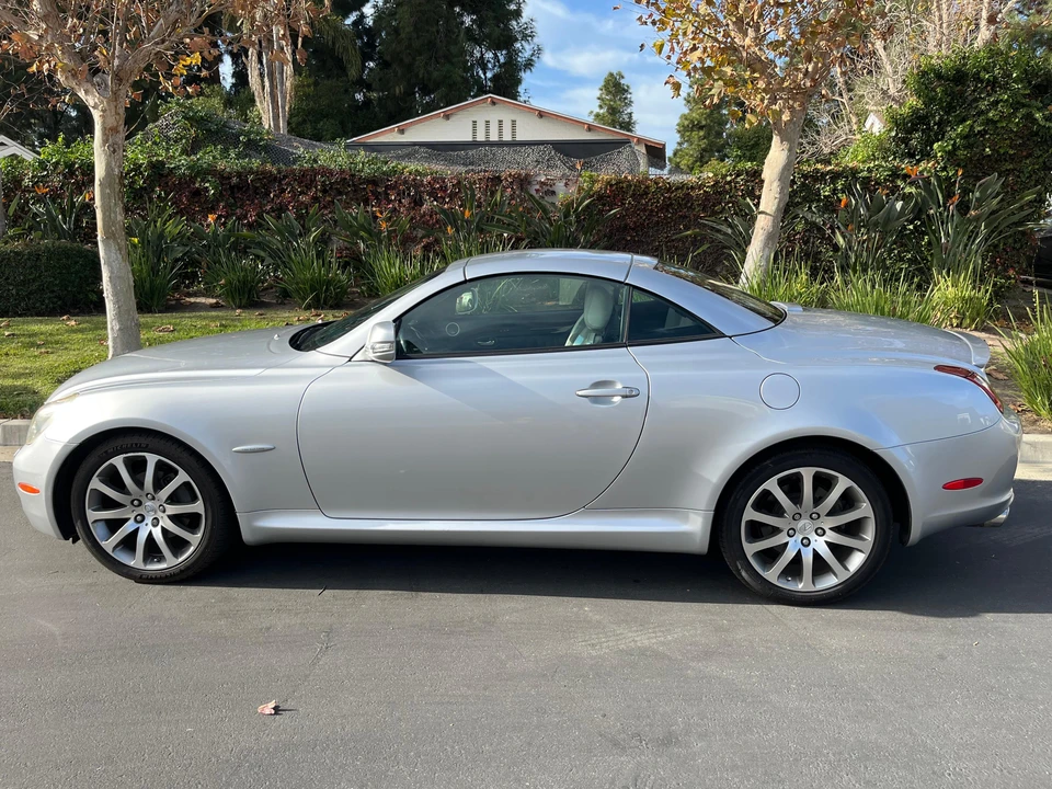 2009 Lexus SC430 - Image 16 of 31