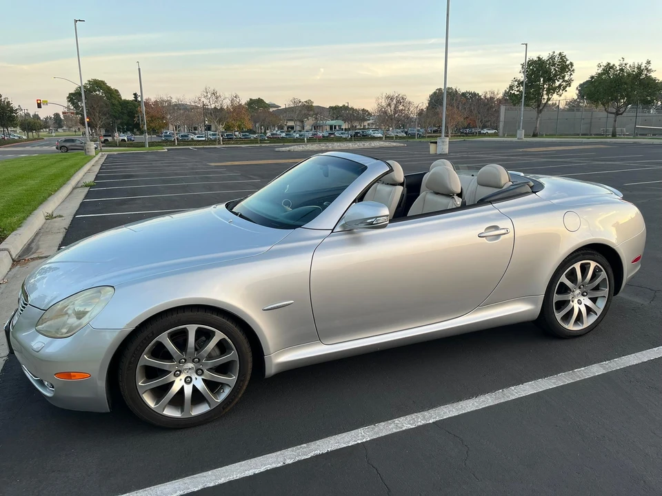 2009 Lexus SC430 - Image 6 of 31