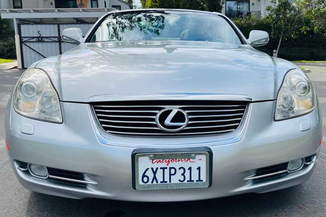 2009 Lexus SC430 - Image 2 of 31