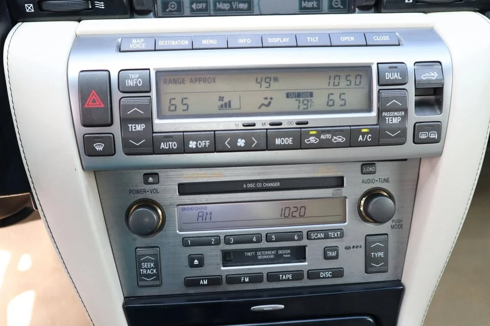 2009 Lexus SC430 - Image 18 of 20