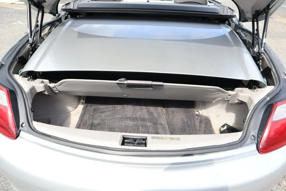 2009 Lexus SC430 - Image 12 of 20