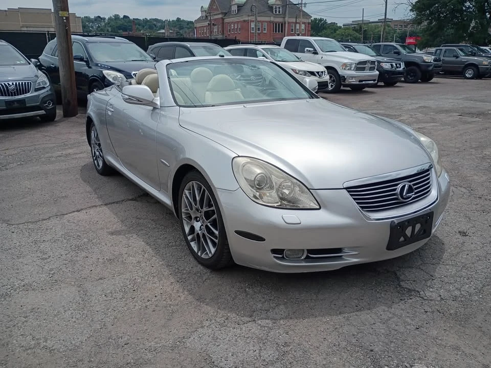 2009 Lexus SC430 - Image 3 of 9