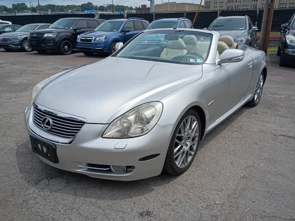 2009 Lexus SC430 - Image 2 of 9