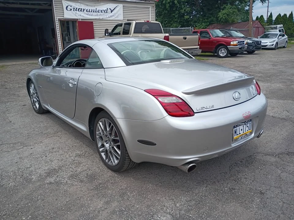 2009 Lexus SC430 - Image 8 of 9