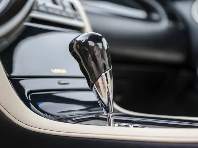 2009 Lexus SC430 - Image 31 of 31