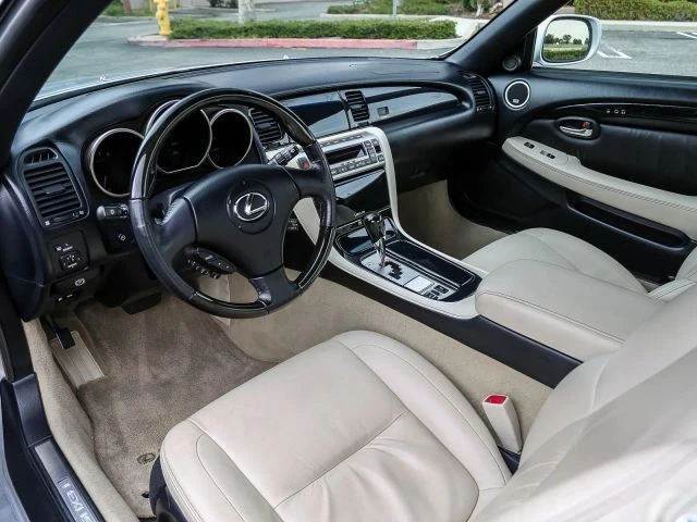 2009 Lexus SC430 - Image 24 of 31