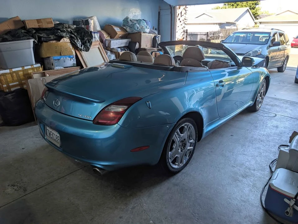 2009 Lexus SC430 - Image 3 of 19