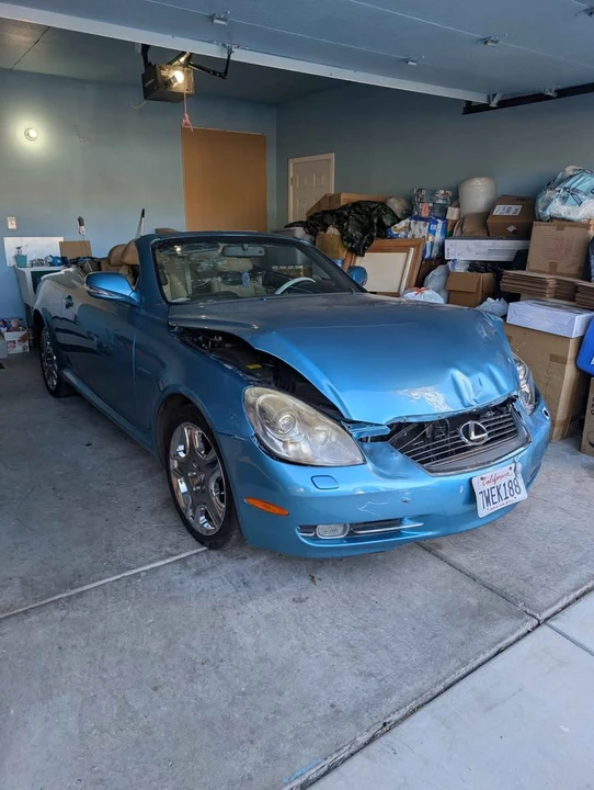 2009 Lexus SC430 - Image 2 of 19