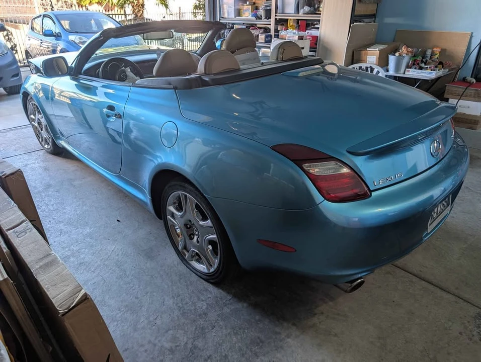 2009 Lexus SC430 - Image 4 of 19