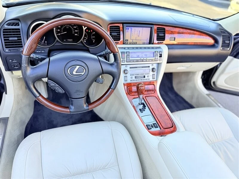 2009 Lexus SC430 - Image 8 of 21