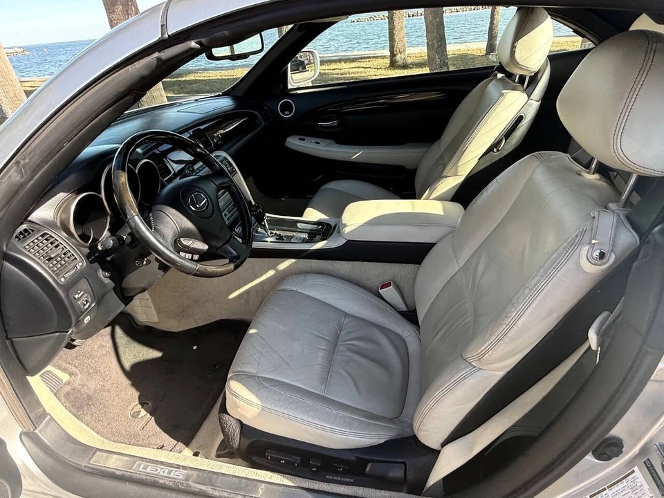 2009 Lexus SC430 - Image 19 of 21